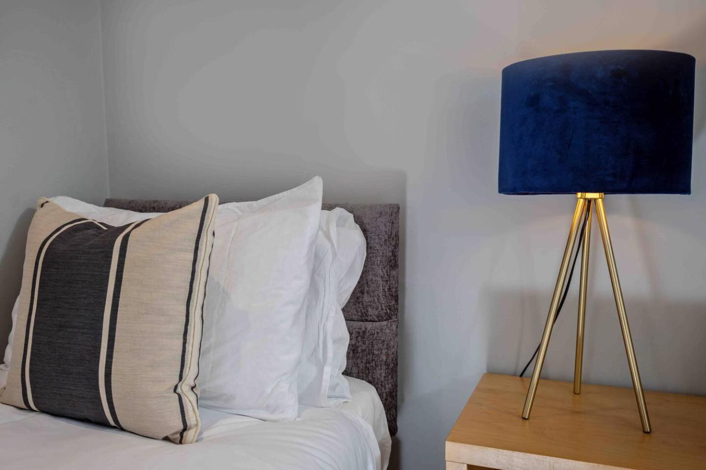 Stylish & Spacious 3 Bed Apartment With Parking شيفيلد المظهر الخارجي الصورة